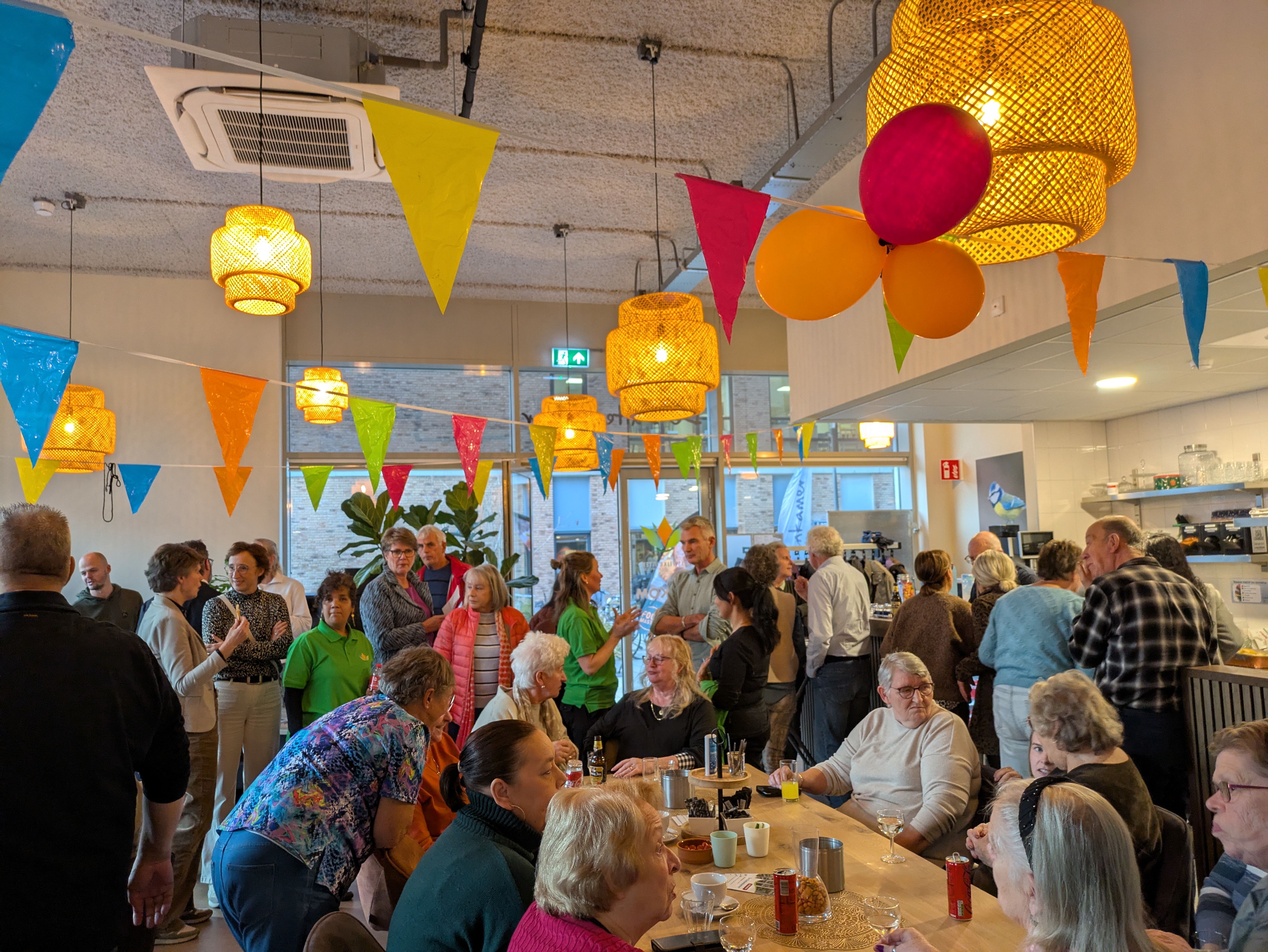 1.rijswijkbuitengewoon Buitenkamer_borrel