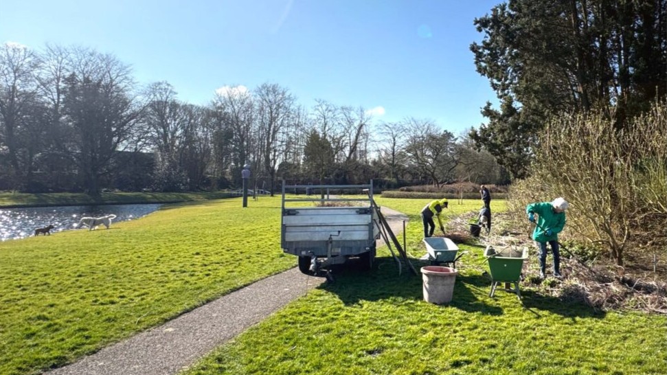 250319_Snoeiochtend-vrijwilligers_-1024x1024