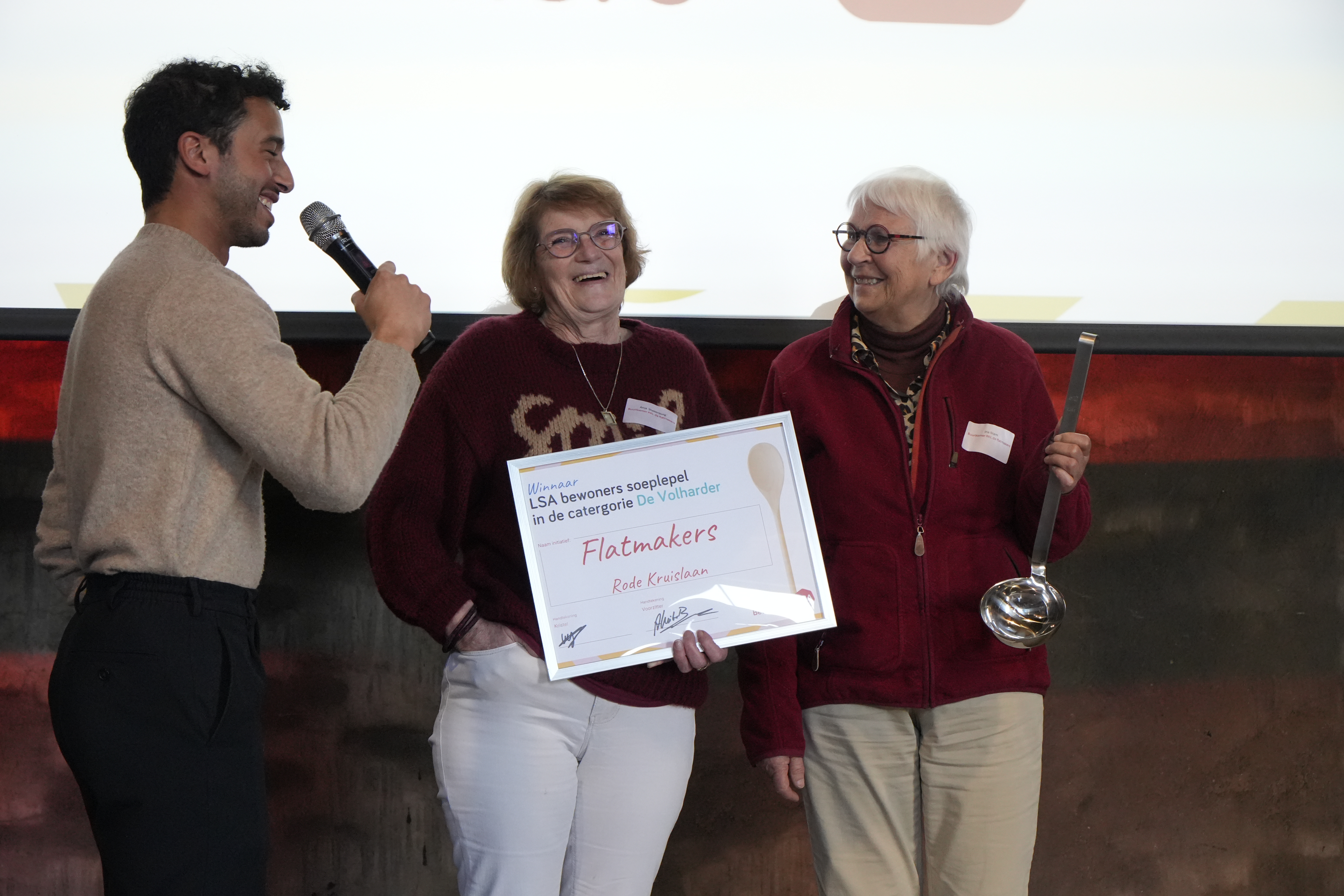 Flatmakers Rode Kruislaan