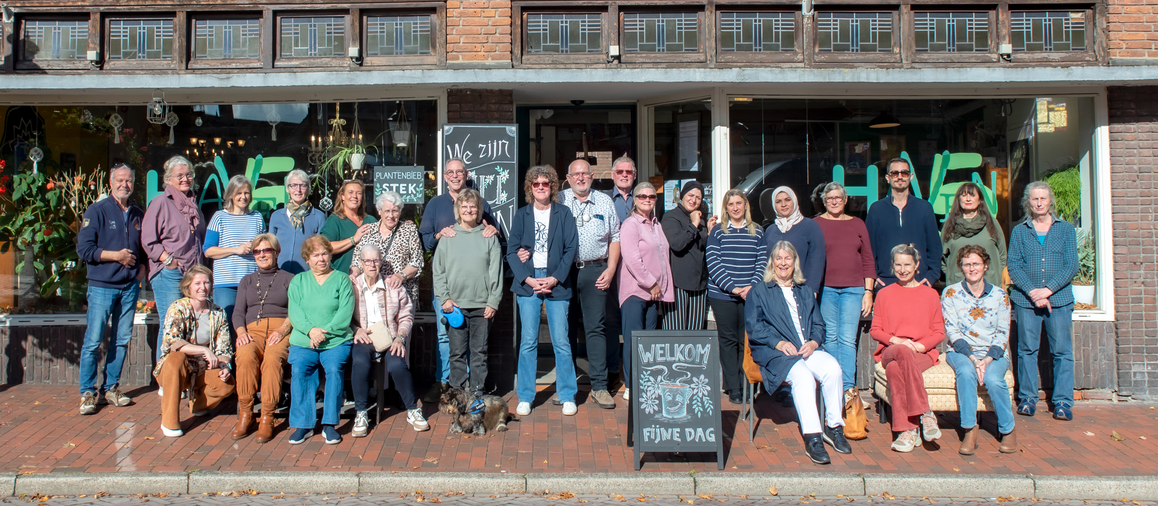 groepsfoto-samen-creeren-en-ontmoeten-haven5
